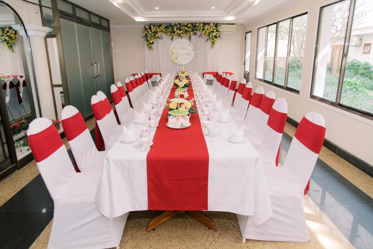 Quy Nhon Hotel Buitenkant foto